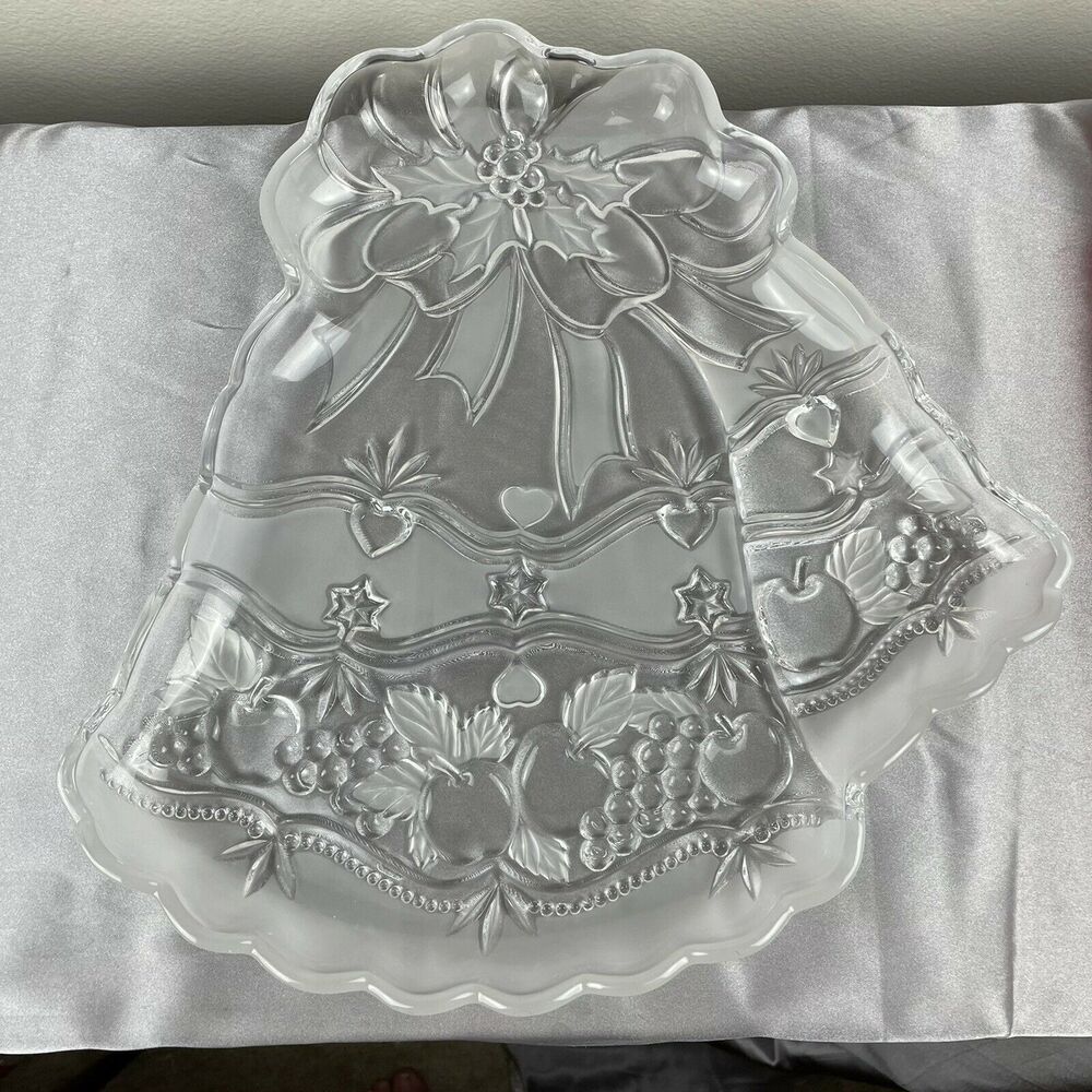 Mikasa Christmas Serving Platter Sleigh Bells Large Glass WY449-601 Japan 15.25" - Picture 2 of 10
